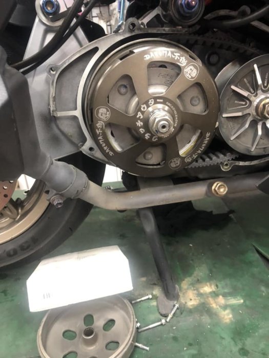 欣輪車業 JS  不倒翁 碗公 六銅止滑片離合器外殼 KRV 雷霆 RV150裝3500元 可搭離合器一起使用