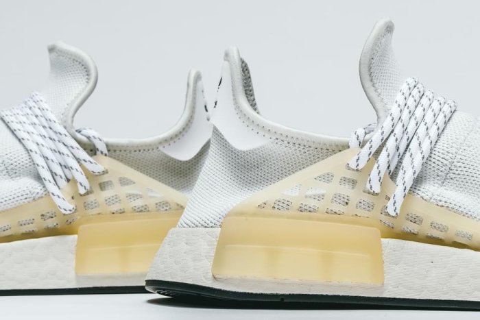 adidas nmd hu pharrell sesame
