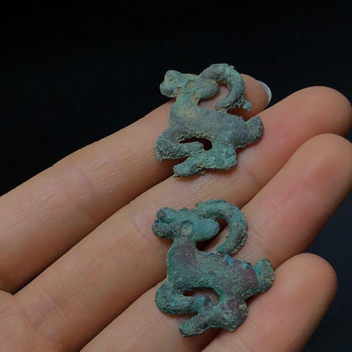 遼代草原文化青銅羊飾，工藝精湛年代特征明顯，嚴選老物推薦收藏，玩
