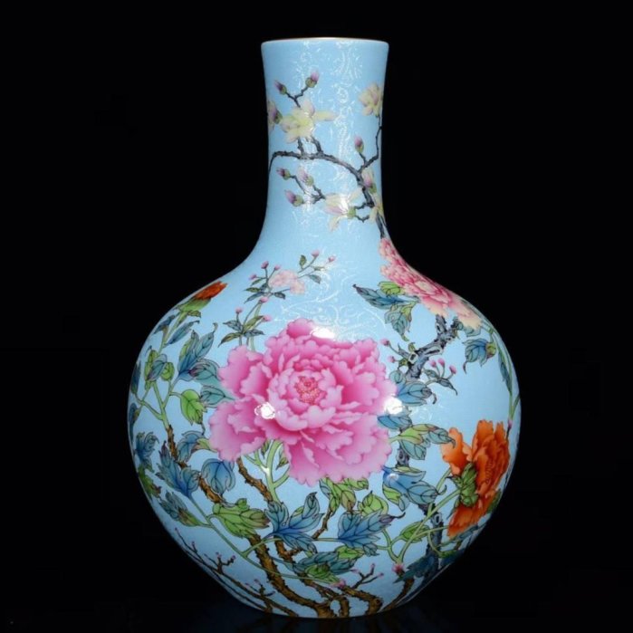 可議價清乾隆年粉彩牡丹紋爬花天球瓶31*21m28007166禦窯、 青花、古玩
