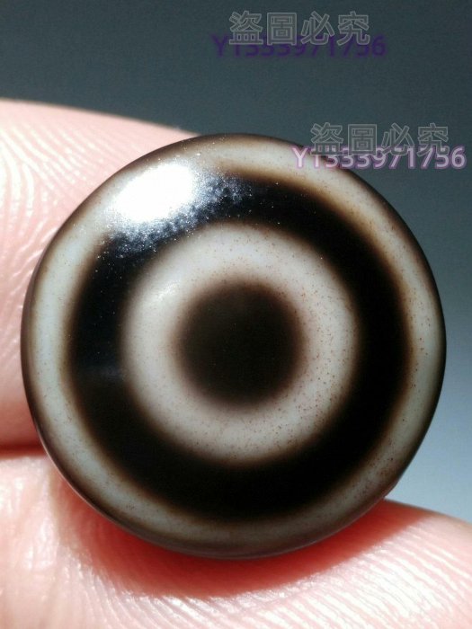 紅朱砂羊眼板珠一顆羊眼板珠天珠強光不透珠體可見大顆粒朱砂點高糯天珠