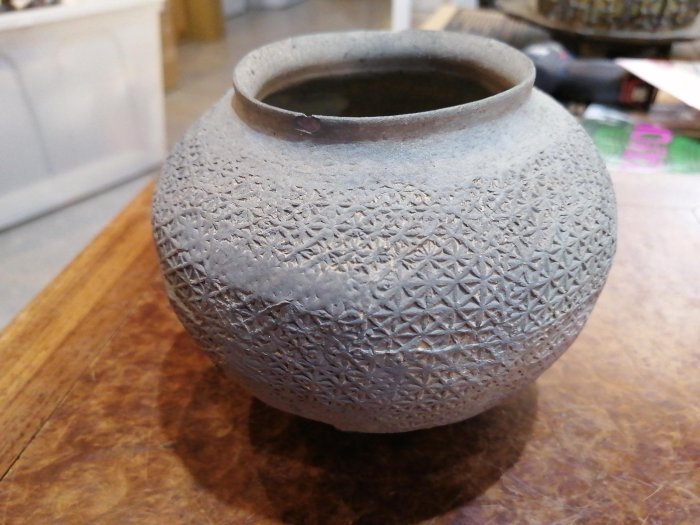 漢 印紋灰陶罐 漢菱形印紋陶罐-國立臺灣博物館典藏查詢資訊系統-藏品資料-AH000313