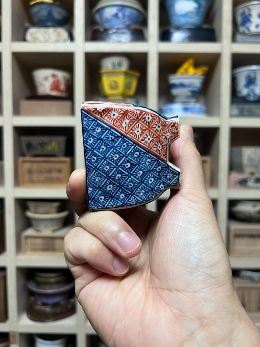 嚴選日本盆早期名匠「尾張裕峰」六角紋樣手繪藝術盆，尺寸6.5x5.3cm