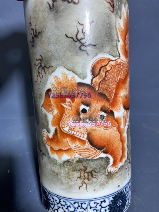晚清時期墨云方頭黃獅子帽筒一只大名家何士鉎作上下鎖口工瓷器古董老貨