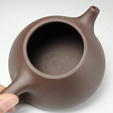桑園の】宜興紫砂手工紫砂壺作家底款泡茶壺(委託品) D 12024 B27