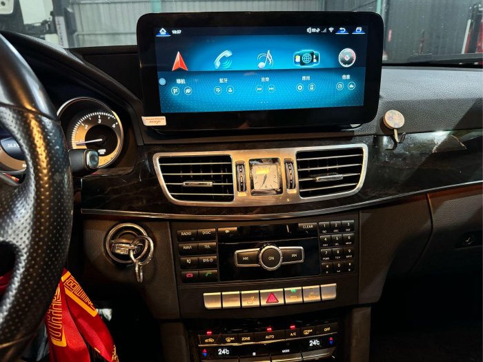 BENZ 賓士E級 W207 W205 E250 W204 Android 360環景安卓版專用機 觸控螢幕音響/導航