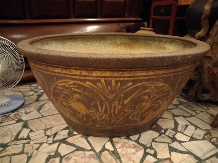 beauty //古董//家具//文物】§清代特大水缸(大澡盆)大荷花缸(完好品相