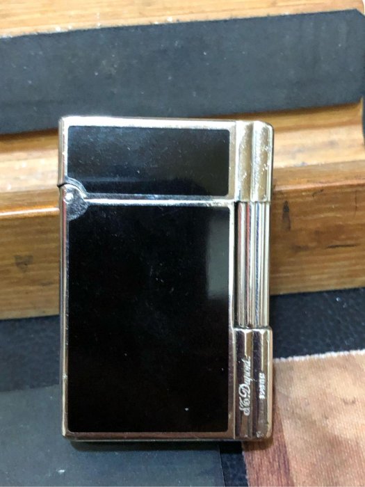 s.t.dupont 都彭 【mini黑漆白k打火機】正品
