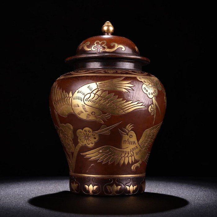中国古美術・旧蔵鎏金の将軍罐・純手作り・純紫銅製・高浮彫・案頭・文房具・禮品 紫銅鎏金將軍罐品相保存完好工藝精湛造型獨特別致重3530克高20厘米寬