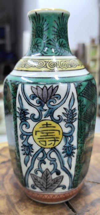 九谷燒德利花瓶綠彩描金滿工壽字紋15公分高白瓷胎收藏裝飾九谷燒花瓶德