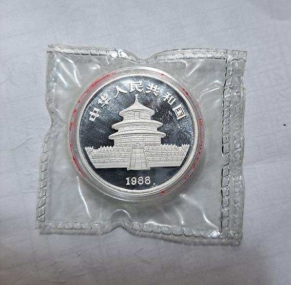 龍年紀念幣~中國1988年一盎司純銀幣| Yahoo拍賣