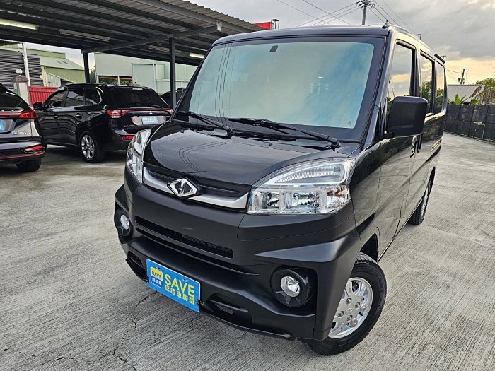 【極上美車】VERYCA 1.5 4WD 5人座 廂型車 只跑2仟（車已售出）