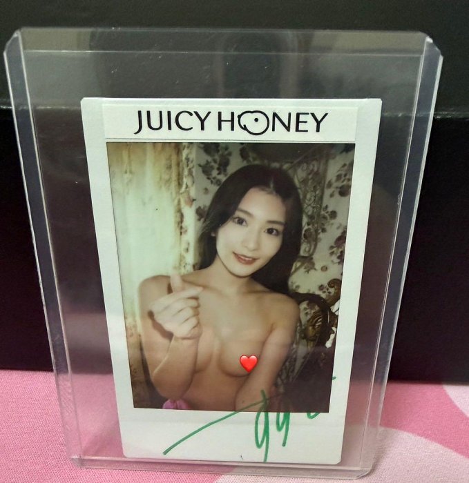 2025 Juicy Honey Plus #27 兔女郎主題 【本庄玲(Suzu Honjo)】 親筆簽名拍立得