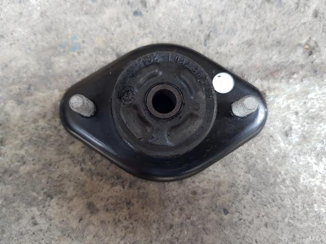 BMW E30 E36 E46 後避震器上座(一個價格).後避震器座 德國副廠