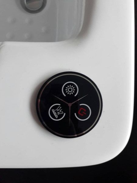 【麗室衛浴】新款上市C-761-2 附雙噴按摩功能 水底燈 臭氧消毒 壓克力養身泡腳盆 洗腳盆 product image 3
