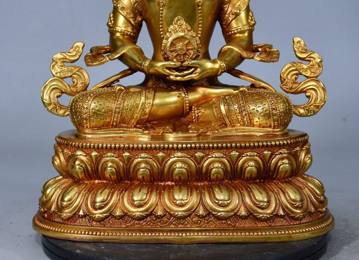 精銅鑄造藏傳佛像·高浮雕四面佛·四面神,胎體厚重，佛像面容圓潤豐滿
