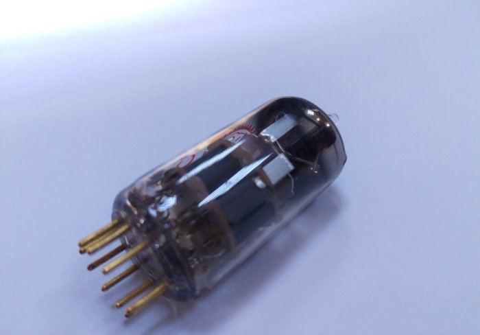 PHILIPS E188CC 真空管 4本セット PHILIPS E188CC 真空管 4本セット Yahoo!オークション - 「e188cc