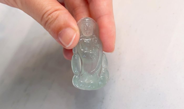 72873 大千典精品 秦老闆 流當品 天然翡翠玉墜 觀音佛像 宗教信仰 裸墜 淡蘋果綠 水潤種水好 平安保佑 超值優惠 長輩節日 母親節 送禮禮物