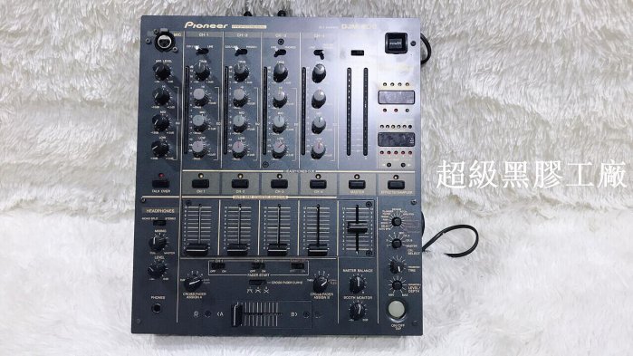二手先鋒DJM600混音臺帶保修三個月 null 本交易僅支持郵寄