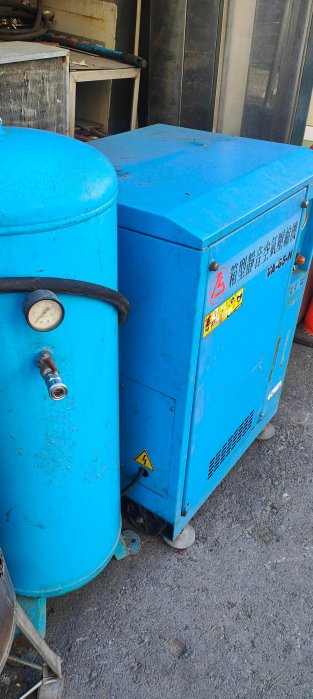 南門餐飲設備二手箱型靜音空壓機上市囉