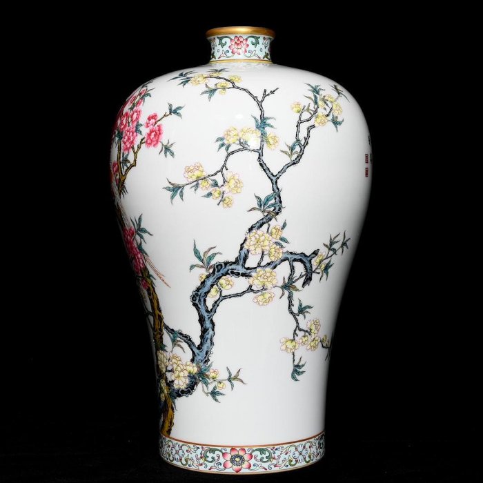 雍正粉彩花鳥紋梅瓶，高37.7cm直徑22.5cm，編號48 琺瑯彩粉彩