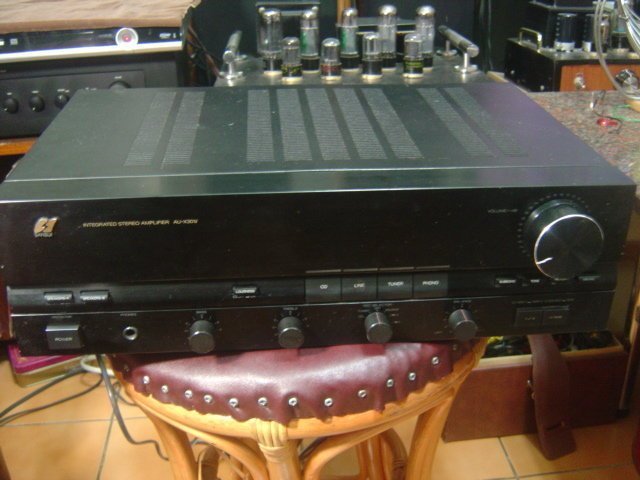 日本-老山水SANSUI.AU-301型.高級立體擴大機,---直購價---[唱盤mc/mm輸入]...