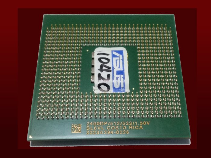 Lot De 2 Processeurs Intel Xeon 2400DP/512/533/1.50V - Occasion Fonctionnels
