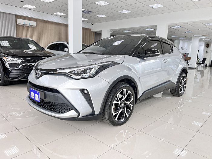 日本原裝進口 CH-R 1200cc 省油 省稅金 女用一手車 跑少 保固內