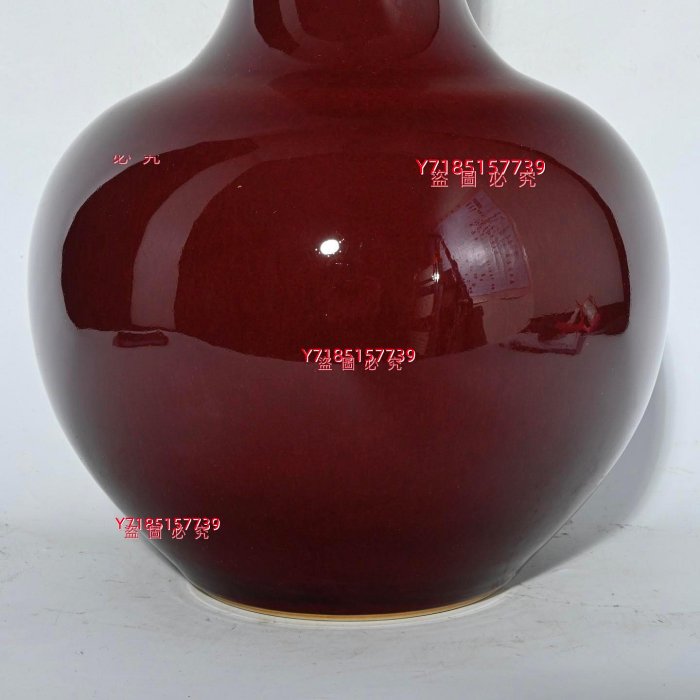 2清康熙年制郎窯紅天球瓶，高32×20厘米??4385A01584 【錦繡古玩