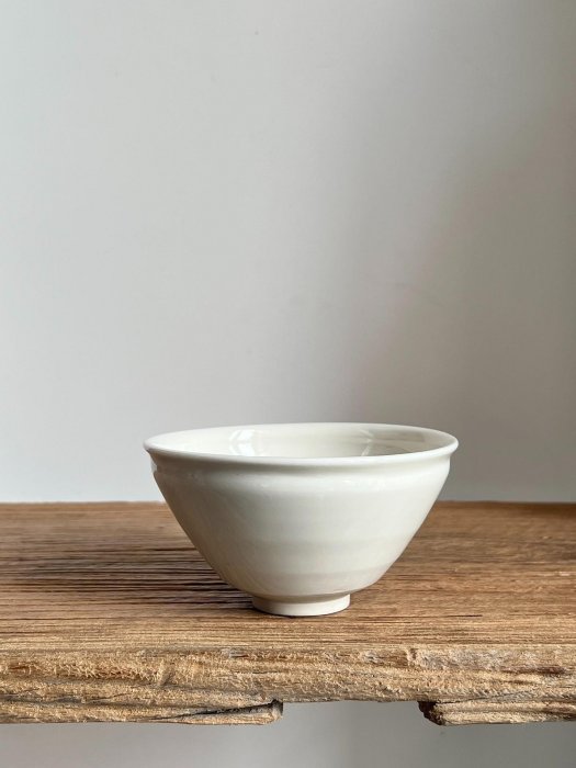嚴選桶谷定一白釉茶碗，口徑12cm高6.5cm日本傳統天目釉手工茶碗適合