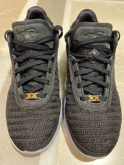 二手Nike Lebron 20 EP 黑金 潑墨 US10.5 無原盒