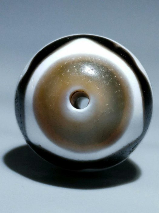 超激レア珍品‼︎ 古代老礦石　双虎牙天珠 嚴選達洛雙虎牙天珠，老古法隨型珍藏款，強