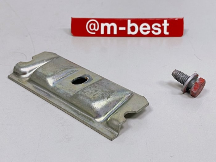 BENZ W124 W140 W210 W202 電瓶固定夾 電瓶固定座 (100A用 鎖螺絲) 1298950070