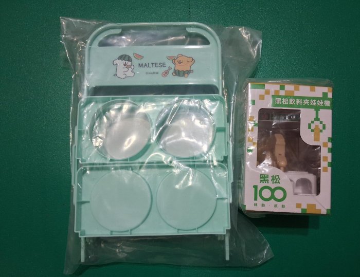 好時聖誕萌巧包+ENTR GRADE1/144攻擊鋼彈（輕裝版）+卡通摺扇六款+黑松夾娃娃機+限量線條小狗摺疊飲料架-綠色款