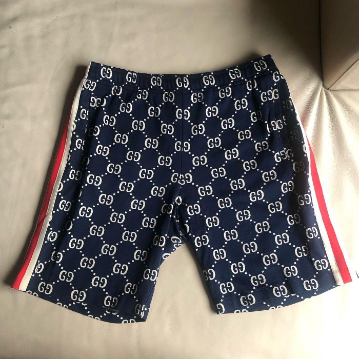 [品味人生]保證正品 Gucci 藍色 經典logo  棉短褲 休閒短褲 size L