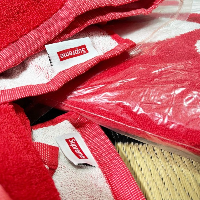 新品未使用 2013 S/S Supreme Beach Towel ビーチタオル BOX logo タオル 13SS SUPREME LOGO BEACH TOWEL ロゴ ビーチタオル レッド