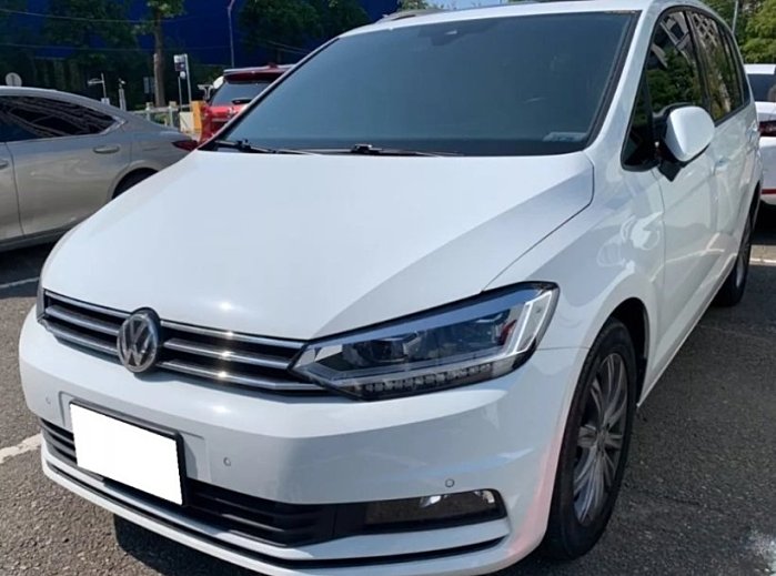 【批發價限量出清】2018 Volkswagen Touran
