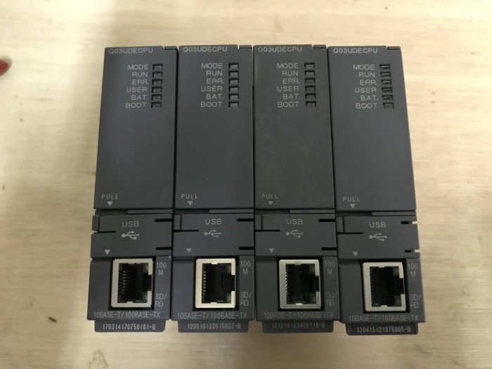 【新品未使用品】三菱電機シーケンサーCPUユニット Q03UDCPU 2個セット 三菱 CPUユニット Q03UDVCPU (20年製) | 保守部品.com