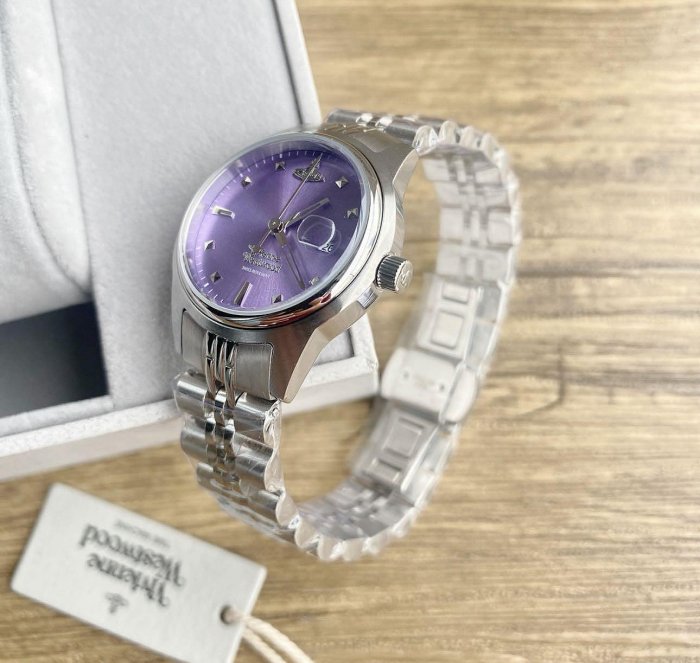 ヴィヴィアンウェストウッド VivianWestwood 腕時計 パープル Vivienne