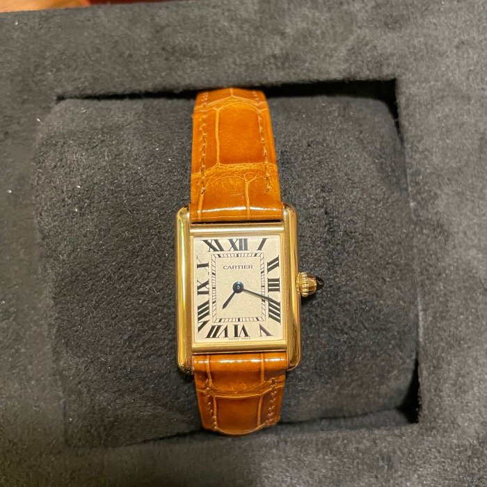 (售出)Cartier Tank Louis 18K金錶/全新全配 | Yahoo拍賣