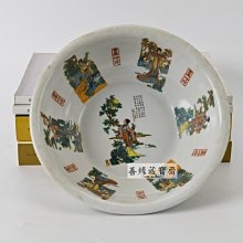 乾隆粉彩仕女圖瓷碗大清乾隆年制款經典粉彩技法細膩花卉亭臺古董收藏