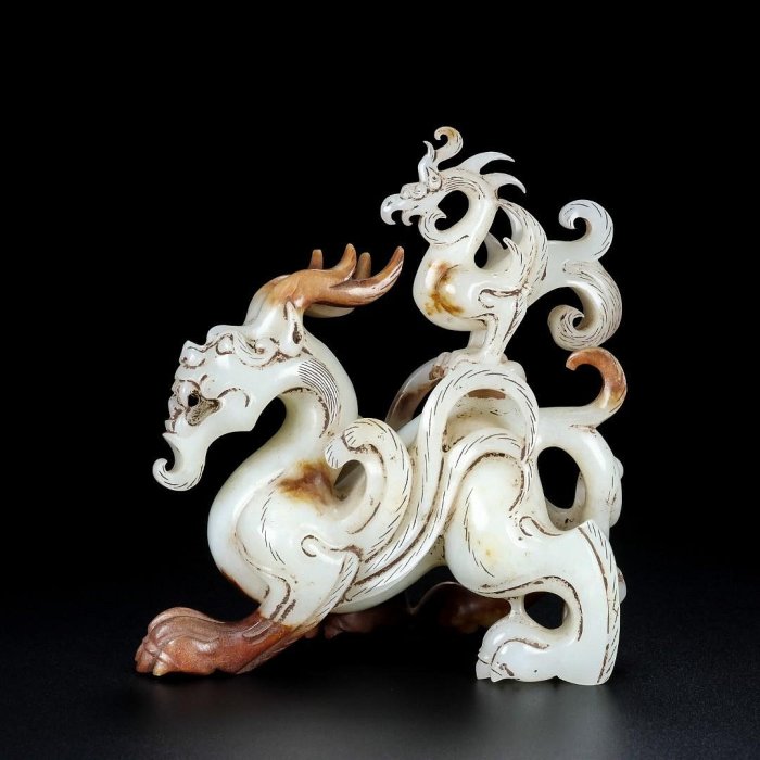 舊藏和田玉龍鳳擺皮殼渾厚自然，儲存良好全品相，玉質細膩溫潤，沁色入