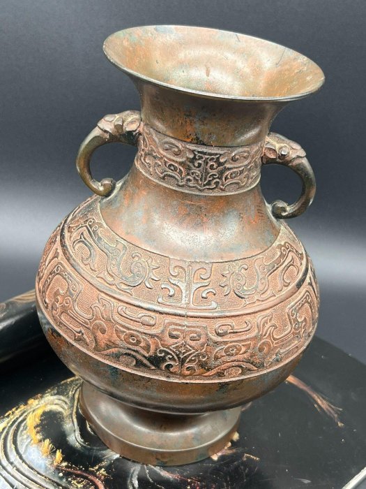 日本高岡銅花器，饕餮紋獸耳設計，精美古流派茶道專用花瓶，適合茶席