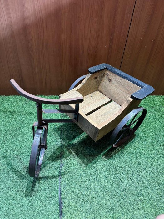 復古件 三輪車擺飾 復古風擺飾 花架 花台 腳踏車擺件 老三輪車 裝飾藝術A7356晶選二手