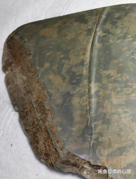 歙州硯　金氳　金星　水紋 歙州硯（中国歙州硯水波紋金星天地蓋台付中国四大硯（歙州水坑