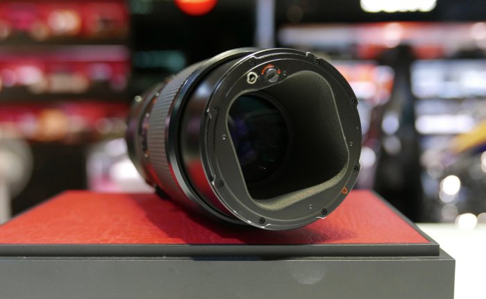 Objectif Hasselblad Carl Zeiss Sonnar 180mm F/4 CF T - Monture Hasselblad - Occasion