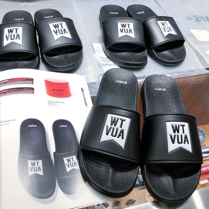 希望商店】WTAPS SLIDER PVC. 20SS LOGO 標誌休閒拖鞋| Yahoo拍賣
