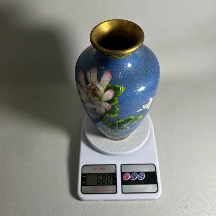 古玩輕鬆拍】老日本七寶燒(景泰藍) 掐絲琺瑯滿雲花卉紋銅口花瓶