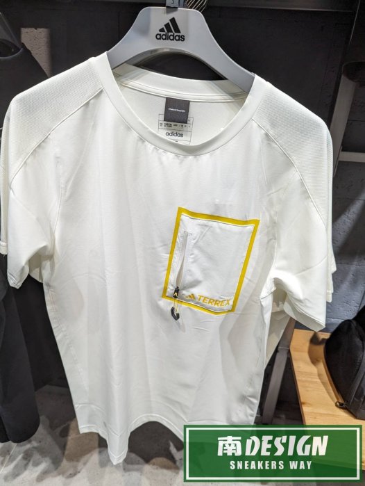 南🔥2023 4月 ADIDAS NATIONAL GEOGRAPHIC TERREX 短袖上衣 黑IC1986 白