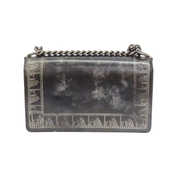 CHANEL 香奈兒黑色牛皮銀色印花Boy 25 肩背包銀扣A67086 【二手名牌